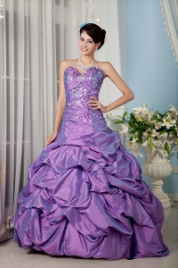 Elegant Lavender Sweetheart 15 Sweet 16 Dress Taffeta Sequins Floor-length