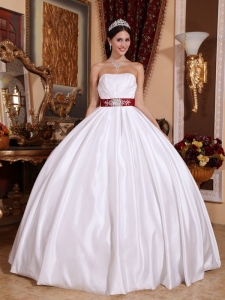 New White Sweet 16 Dress Strapless Taffeta Sashes / Ribbons Ball Gown