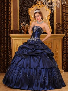 Remarkable Navy Blue Sweet 16 Dress Strapless Appliques Taffeta Ball Gown