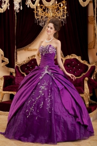 Exquisite Purple Sweet 16 Dress Sweetheart Taffeta and Tulle Appliques Ball Gown