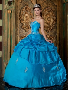 Elegant Sky Blue Sweet 16 Dress Sweetheart Taffeta Appliques Ball Gown