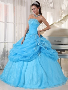Lovely Baby Blue Sweet 16 Dress Strapless Organza Appliques Ball Gown