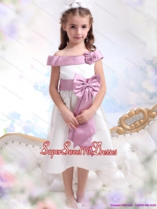 Beautiful Off The Shoulder White Little Girl Pageant Dresses with Flower and Bowknot