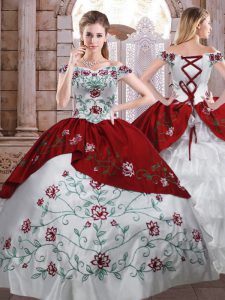 Best Selling Taffeta Off The Shoulder Sleeveless Lace Up Embroidery and Ruffled Layers Sweet 16 Dress in White And Red