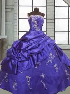 Purple Taffeta Zipper Strapless Sleeveless Floor Length 15 Quinceanera Dress Appliques and Pick Ups