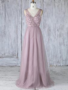 Floor Length Criss Cross Quinceanera Dama Dress Lavender for Prom and Wedding Party with Appliques