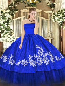 Embroidery Quinceanera Dress Royal Blue Zipper Sleeveless Floor Length