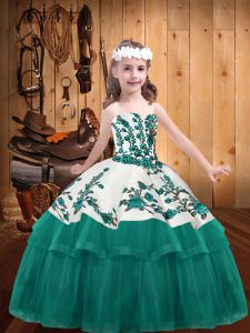 Fantastic Straps Sleeveless Organza Little Girl Pageant Gowns Embroidery Lace Up