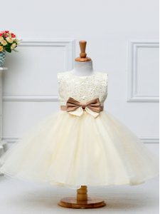 Champagne Ball Gowns Scoop Sleeveless Tulle Knee Length Zipper Lace and Bowknot Little Girls Pageant Dress Wholesale
