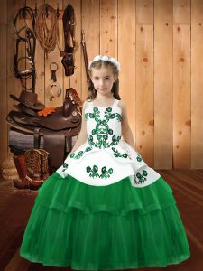 Simple Green Straps Neckline Embroidery Girls Pageant Dresses Sleeveless Lace Up