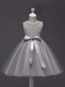 Grey Ball Gowns Scoop Sleeveless Tulle Knee Length Zipper Lace and Belt Little Girl Pageant Gowns