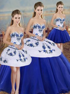 New Arrival Royal Blue Sleeveless Floor Length Embroidery and Bowknot Lace Up Quinceanera Dress