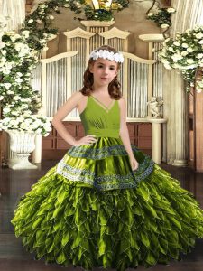 Olive Green Zipper V-neck Appliques and Ruffles Little Girls Pageant Gowns Organza Sleeveless