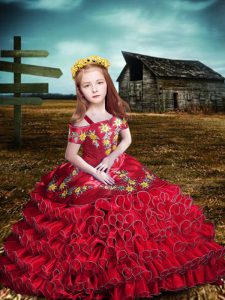 Custom Made Red Short Sleeves Floor Length Embroidery and Ruffled Layers Lace Up Little Girl Pageant Gowns