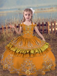 Glorious Brown Lace Up Off The Shoulder Beading and Embroidery Pageant Gowns For Girls Satin Sleeveless