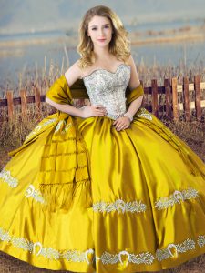 Romantic Gold Sweetheart Lace Up Beading and Embroidery 15th Birthday Dress Sleeveless