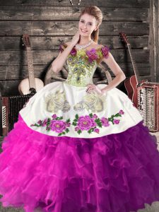 Gorgeous Off The Shoulder Sleeveless Lace Up Sweet 16 Dresses White And Purple Organza
