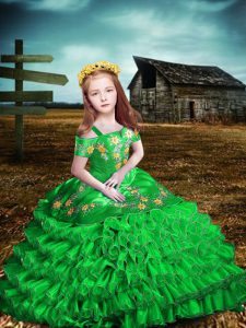 Off The Shoulder Short Sleeves Pageant Dresses Floor Length Embroidery and Ruffled Layers Green Organza