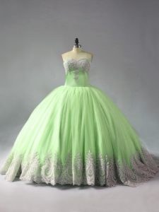 Hot Selling Yellow Green Ball Gowns Tulle Sweetheart Sleeveless Beading and Appliques Lace Up Sweet 16 Quinceanera Dress Court Train