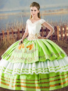 Luxury Sleeveless Floor Length Embroidery and Ruffled Layers Lace Up Quinceanera Gowns with