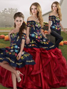 Sleeveless Organza Floor Length Lace Up Quinceanera Gowns in Red And Black with Embroidery and Ruffles