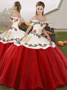 White And Red Sleeveless Embroidery Floor Length 15th Birthday Dress