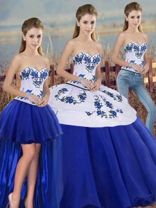 Royal Blue Sweetheart Neckline Embroidery and Bowknot Sweet 16 Dresses Sleeveless Lace Up