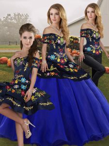 Edgy Three Pieces Vestidos de Quinceanera Royal Blue Off The Shoulder Tulle Sleeveless Floor Length Lace Up