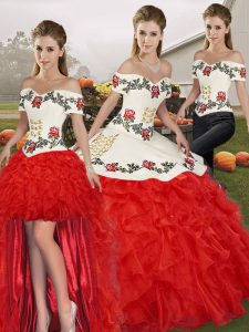 Custom Design Floor Length Three Pieces Sleeveless White And Red Quinceanera Gowns Lace Up
