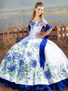 Ideal Off The Shoulder Sleeveless Lace Up Quinceanera Gown Blue And White Satin and Organza