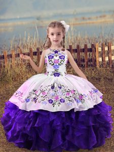 Scoop Sleeveless Little Girl Pageant Gowns Floor Length Embroidery and Ruffles Purple Organza