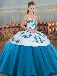 Floor Length Blue And White Ball Gown Prom Dress Sweetheart Sleeveless Lace Up
