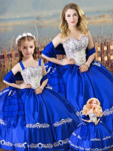 Royal Blue Ball Gowns Sweetheart Sleeveless Satin Floor Length Lace Up Beading and Embroidery Vestidos de Quinceanera