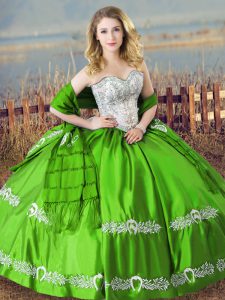 Sleeveless Beading and Embroidery Lace Up Sweet 16 Dresses