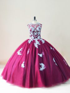 Traditional Floor Length Lace Up Quince Ball Gowns Burgundy for Sweet 16 and Quinceanera with Beading and Appliques