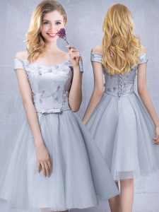 Exquisite Grey A-line Tulle Off The Shoulder Sleeveless Appliques and Belt Knee Length Lace Up Damas Dress