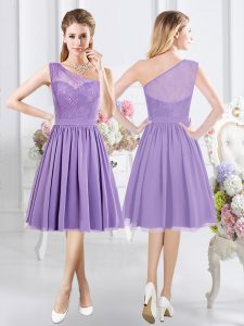 Hot Sale One Shoulder Lavender A-line Lace Quinceanera Dama Dress Side Zipper Chiffon Sleeveless Knee Length