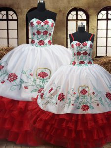Sexy Embroidery Ruffled Layers Floor Length Ball Gowns Sleeveless White And Red 15 Quinceanera Dress Lace Up