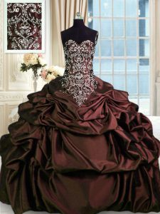 Adorable Burgundy Sweetheart Zipper Beading and Embroidery and Pick Ups Sweet 16 Quinceanera Dress Sleeveless
