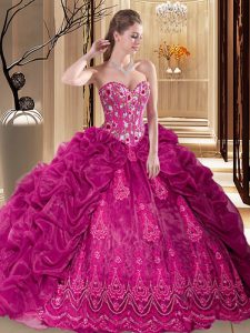 Sweetheart Sleeveless Organza Vestidos de Quinceanera Embroidery and Pick Ups Court Train Lace Up