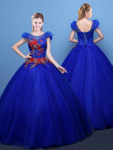 Elegant Royal Blue Ball Gowns Scoop Short Sleeves Tulle Floor Length Lace Up Appliques Quinceanera Dresses