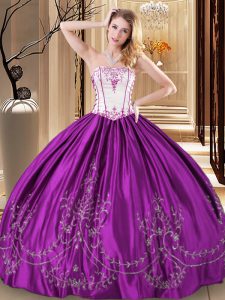 Latest Taffeta Strapless Sleeveless Lace Up Embroidery Sweet 16 Quinceanera Dress in Purple